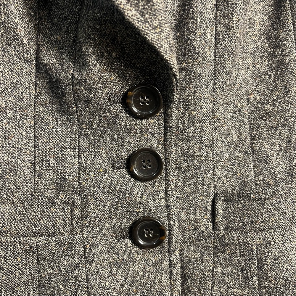 Ann Taylor Wool Three Button Blazer, Size 2 NWOT - Picture 5 of 11